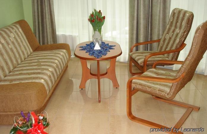 Hotel I Restauracja W Luboniu Room photo